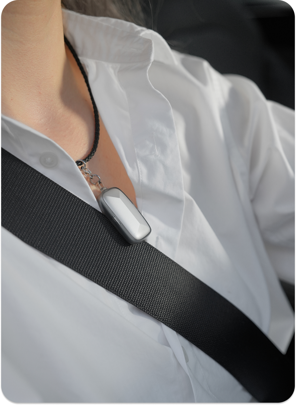 Memoket worn as a pendant on a lanyard