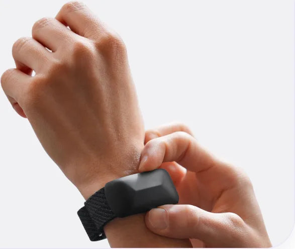 Memoket Gem worn as a wristband